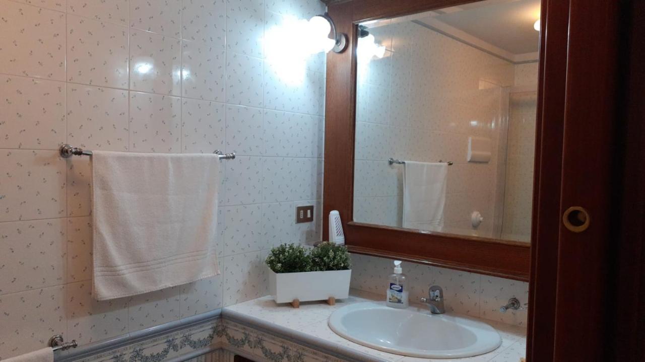 Casa Vacanze Chiara Terrasini Dış mekan fotoğraf