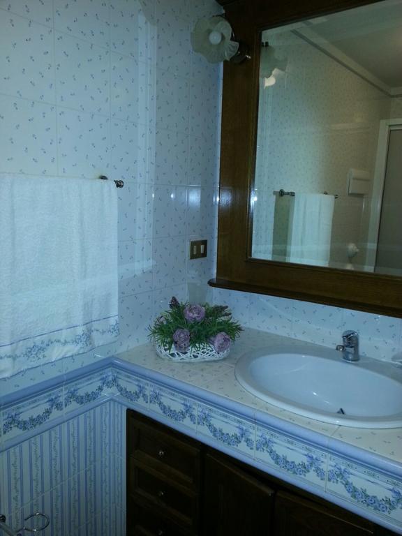 Casa Vacanze Chiara Terrasini Dış mekan fotoğraf
